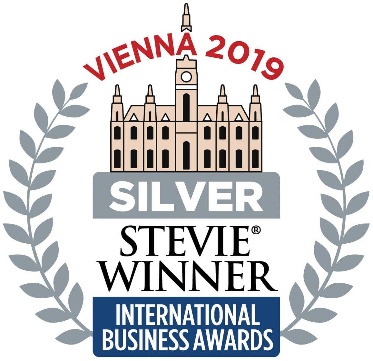 Логотип Silver Stevie 2019